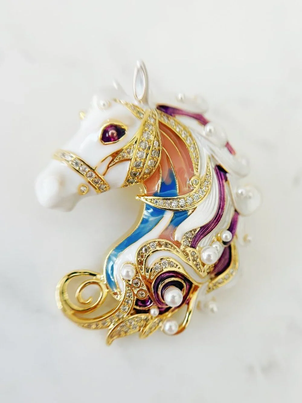 Horse Head Brooch Pin with Multicolor Details, Rhinestones & Gold Tone Finish
